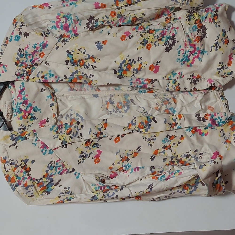 Ella's moss 3/4 sleeve open front floral blazer